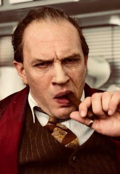 Лицо со шрамом